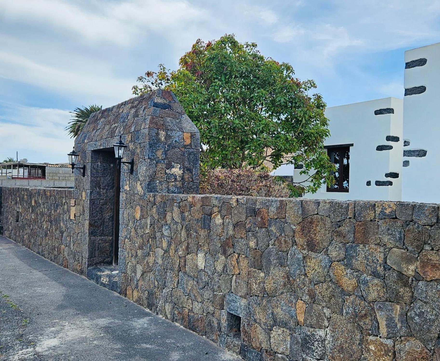 Casa Celi Apartment Teguise  Ngoại thất bức ảnh